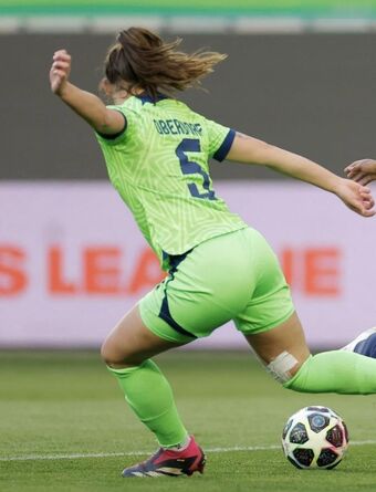 Lena Oberdorf Fotografii Nud Scurse OnlyFans 41