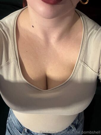 leni.the.bombshell