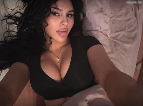 Leyloosh9 / leylababbyy