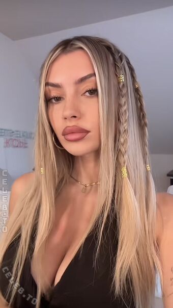 linuschka Fotografii Nud Scurse OnlyFans 49