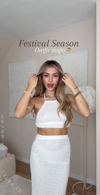 linuschka Fotografii Nud Scurse OnlyFans 51