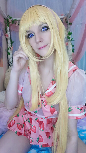 Little Finch Cosplay