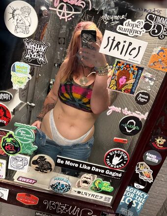 livihippie0.0 Olivia