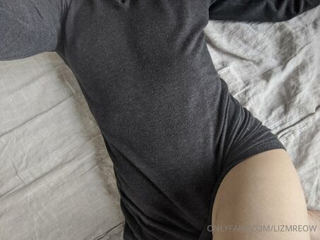 Lizmreow Fotografii Nud Scurse OnlyFans 39