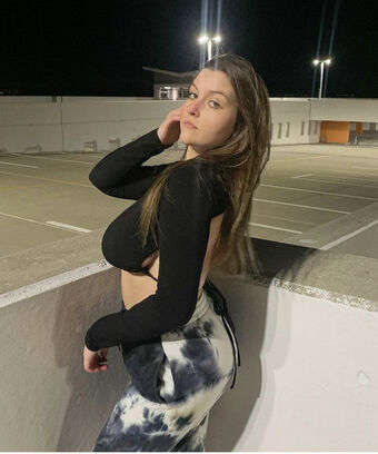 Lorraine De Souza Fotografii Nud Scurse OnlyFans 10