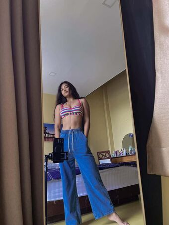 LoyAsianMiniSexillyy