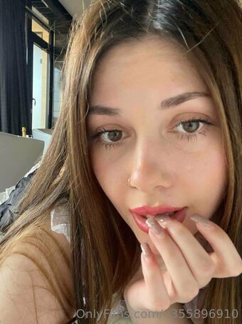 m_pie Fotografii Nud Scurse OnlyFans 37