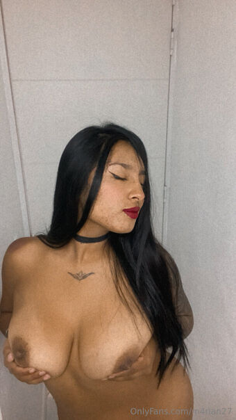 M4rian27 Fotografii Nud Scurse OnlyFans 29
