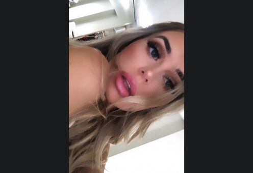 Mackenzie Carson Fotografii Nud Scurse OnlyFans 19