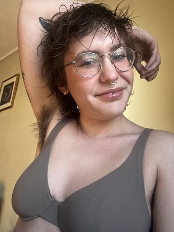 madi356 Fotografii Nud Scurse OnlyFans 4