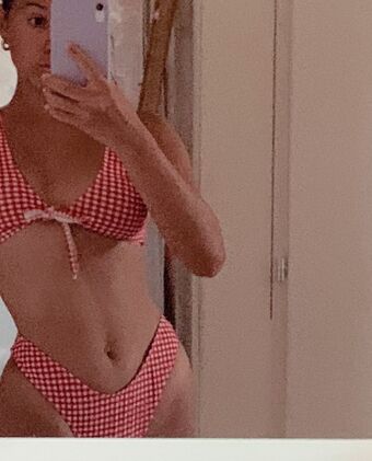 Maelys Fotografii Nud Scurse OnlyFans 9