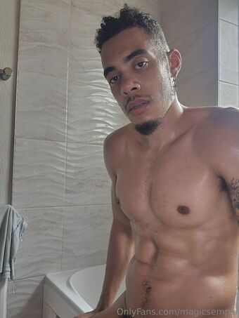 magicsempai Fotografii Nud Scurse OnlyFans 47