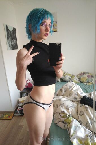 mailinya Fotografii Nud Scurse OnlyFans 5