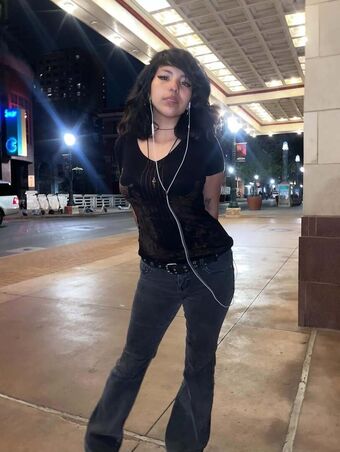 makeoutradio Fotografii Nud Scurse OnlyFans 23