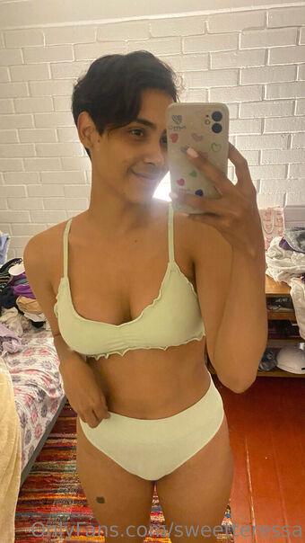 malavip Fotografii Nud Scurse OnlyFans 6