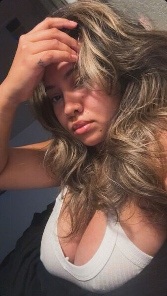 Mama E Fotografii Nud Scurse OnlyFans 20