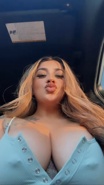 mamiimoree Fotografii Nud Scurse OnlyFans 7