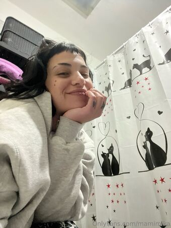 mamimika Fotografii Nud Scurse OnlyFans 30