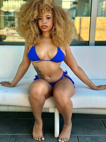 Mayaregi Fotografii Nud Scurse OnlyFans 4