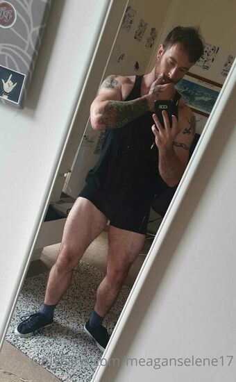 meaganselene17