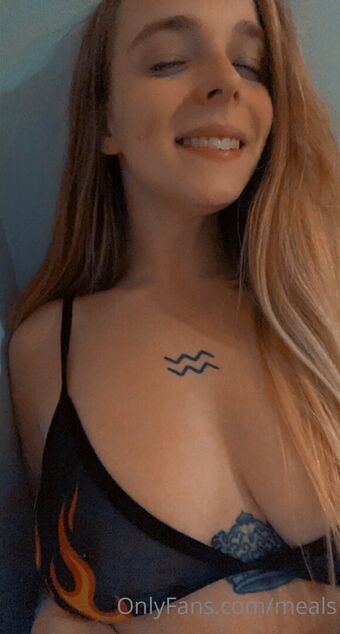 meals Fotografii Nud Scurse OnlyFans 4