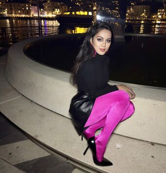 Mel Cross CD Fotografii Nud Scurse OnlyFans 22