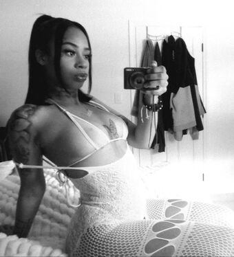 Melaniericchhh Fotografii Nud Scurse OnlyFans 5