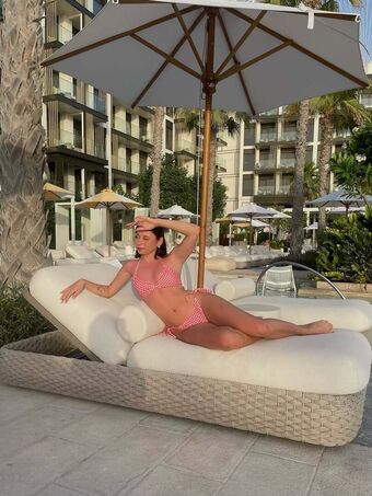 Mentaldora Fotografii Nud Scurse OnlyFans 34