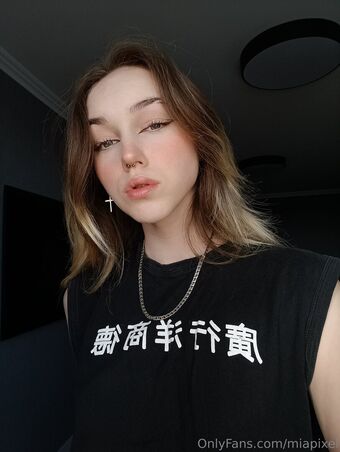 miapixel Fotografii Nud Scurse OnlyFans 6