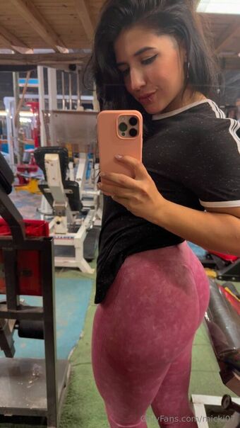 micki07 Fotografii Nud Scurse OnlyFans 18