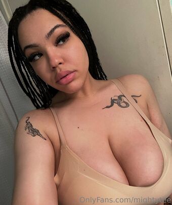 mightytee Fotografii Nud Scurse OnlyFans 67