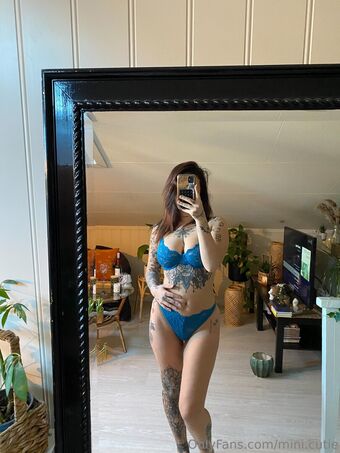 mini.cutie Fotografii Nud Scurse OnlyFans 3