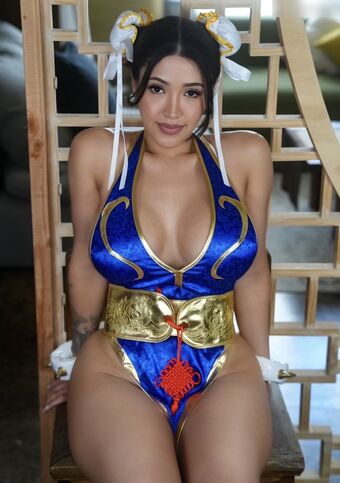 Minitinah OF Fotografii Nud Scurse OnlyFans 1