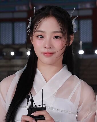 Minji