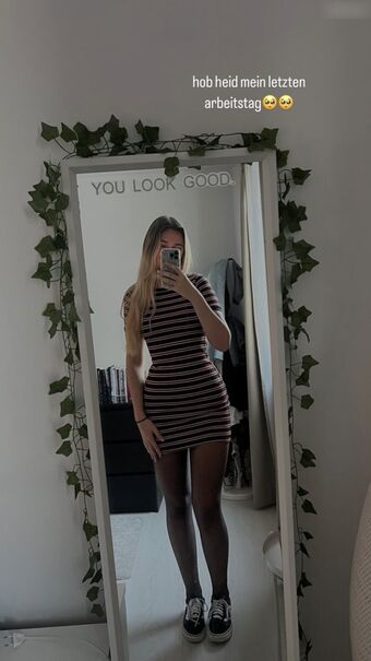 mischiidc Fotografii Nud Scurse OnlyFans 24