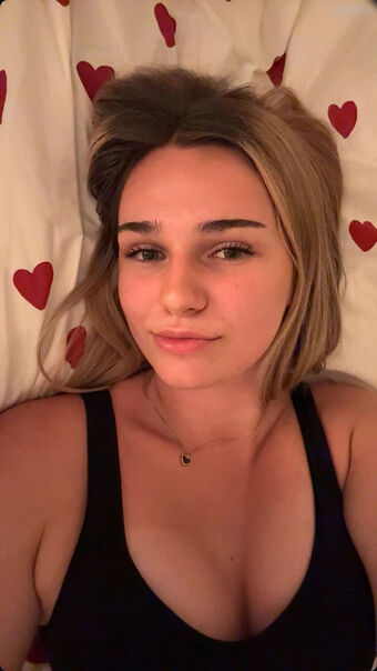 mischiidc Fotografii Nud Scurse OnlyFans 31