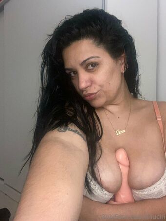 miuchi Fotografii Nud Scurse OnlyFans 13