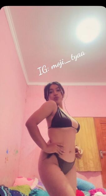Moji_tyaa