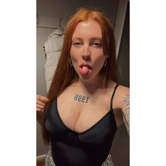 Molly Capper Fotografii Nud Scurse OnlyFans 28