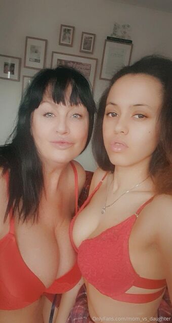 mom_vs_daughter