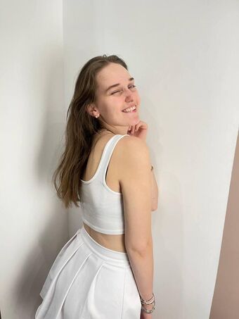 Monadail Fotografii Nud Scurse OnlyFans 8