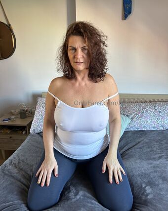 Monique Fotografii Nud Scurse OnlyFans 61