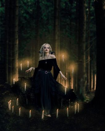 Monsa Isa Fotografii Nud Scurse OnlyFans 5