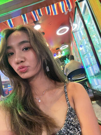 Moon Blitz Asmr Fotografii Nud Scurse OnlyFans 40