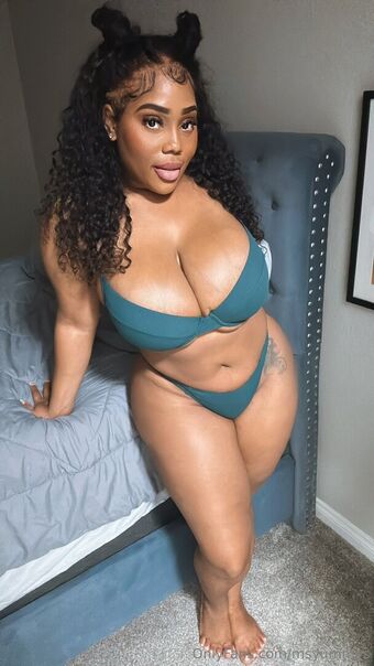 msyummys Fotografii Nud Scurse OnlyFans 48
