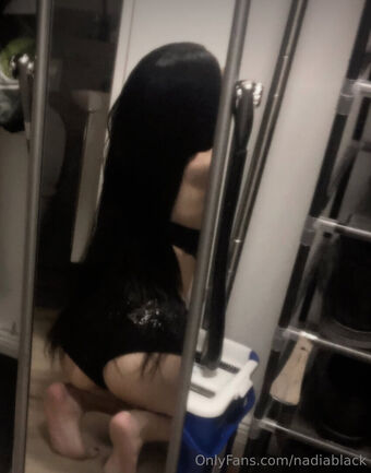 nadiablack Fotografii Nud Scurse OnlyFans 9
