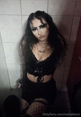 nadiablack Fotografii Nud Scurse OnlyFans 19