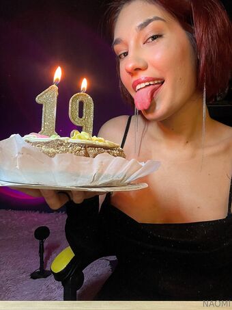 naomi_secrets
