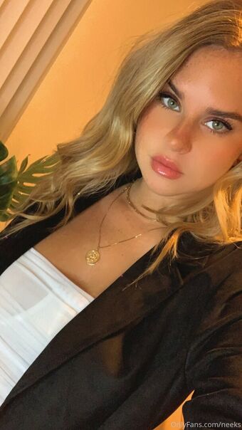 Neeks Fotografii Nud Scurse OnlyFans 27