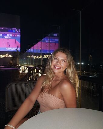 Neela Jolene